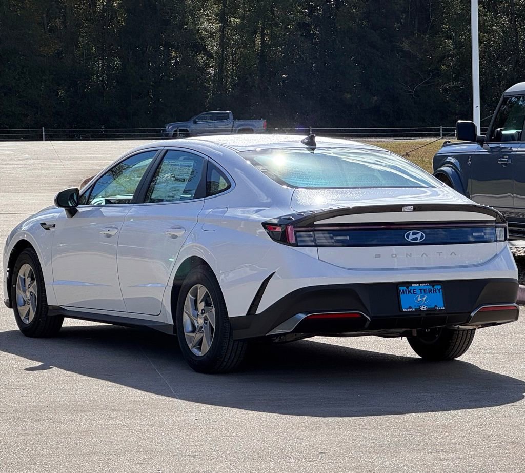 New 2026 Hyundai Sonata SE FWD image 11