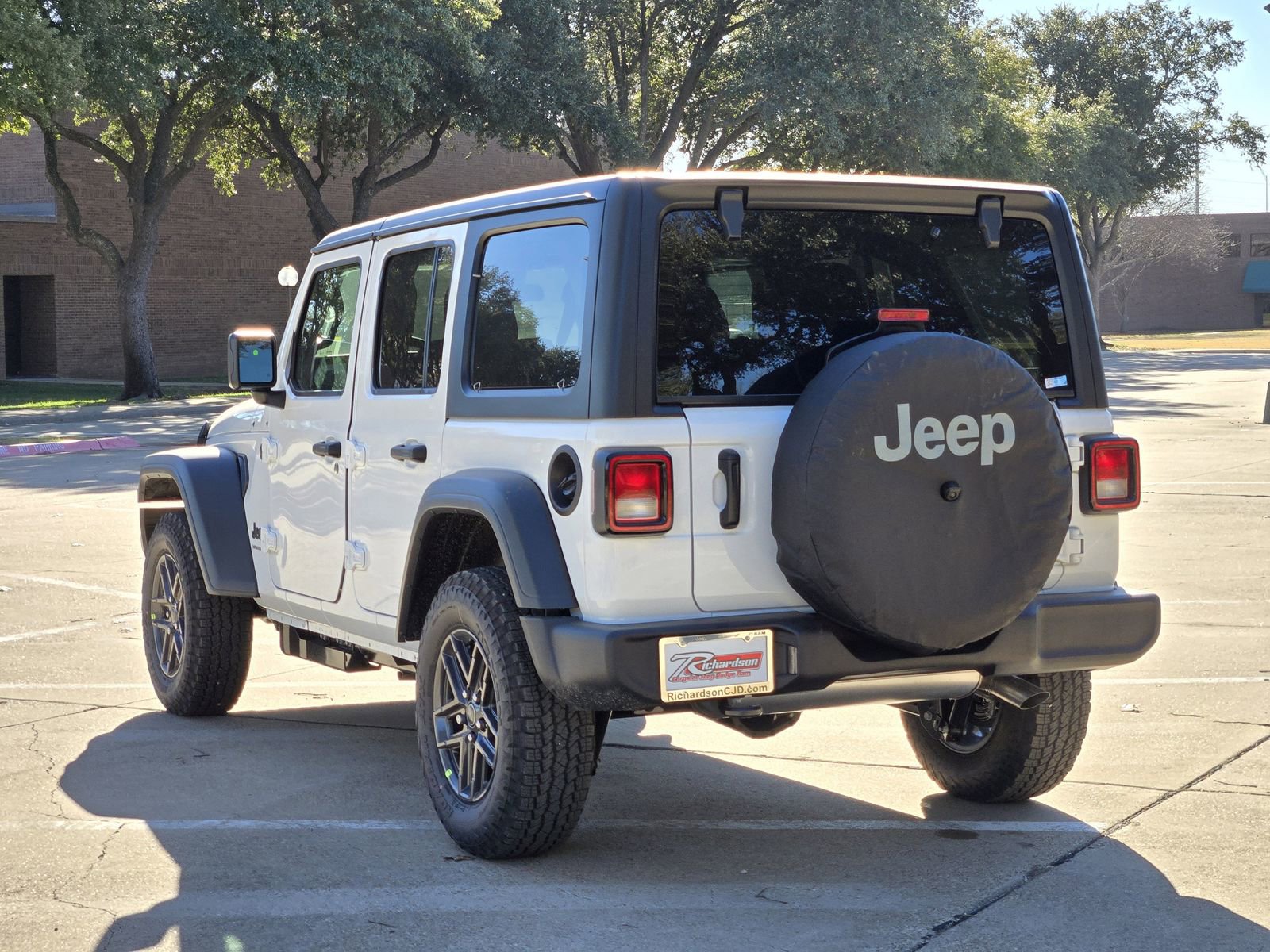 New 2026 Jeep Wrangler Unlimited Sport image 4