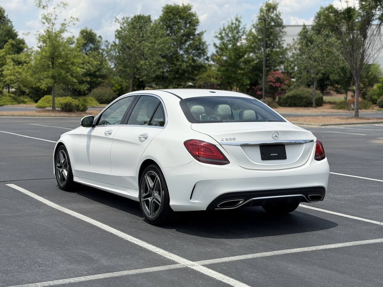 Used 2019 Mercedes-Benz C 300 Sedan image 5