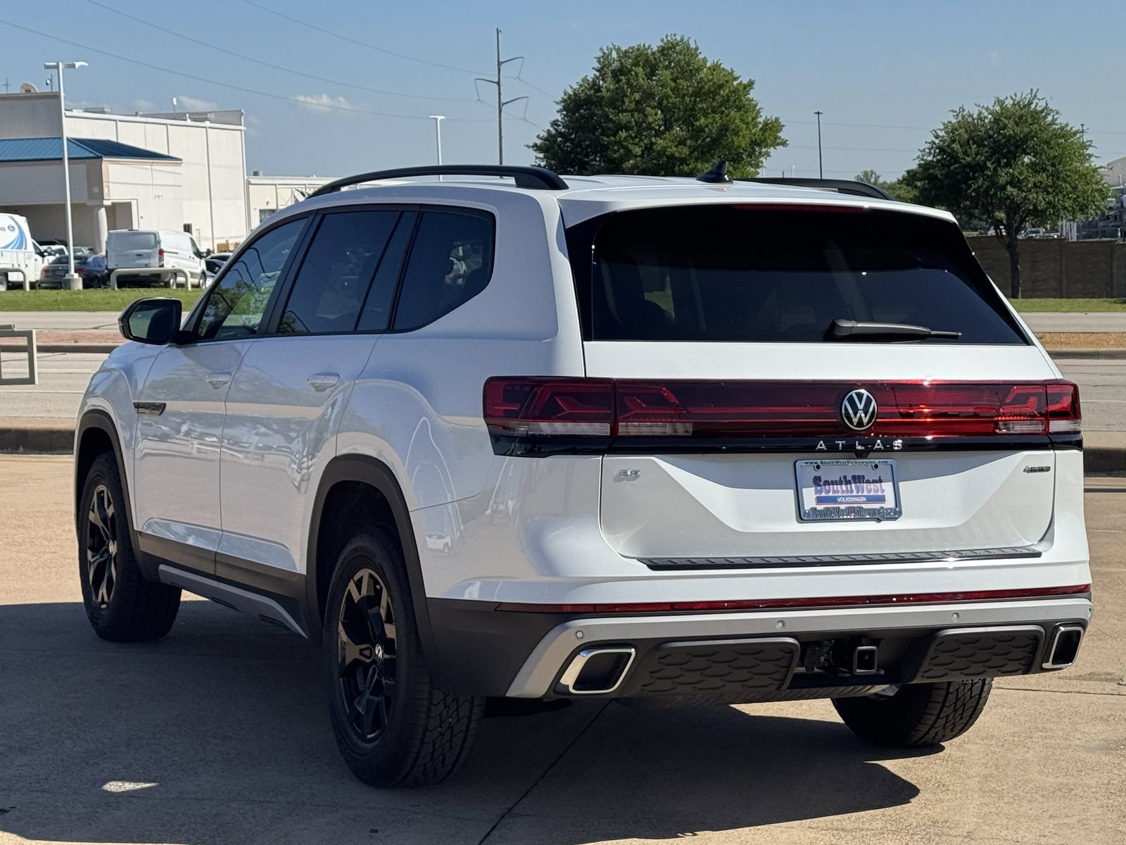 New 2026 Volkswagen Atlas Peak Edition AWD/4WD image 7