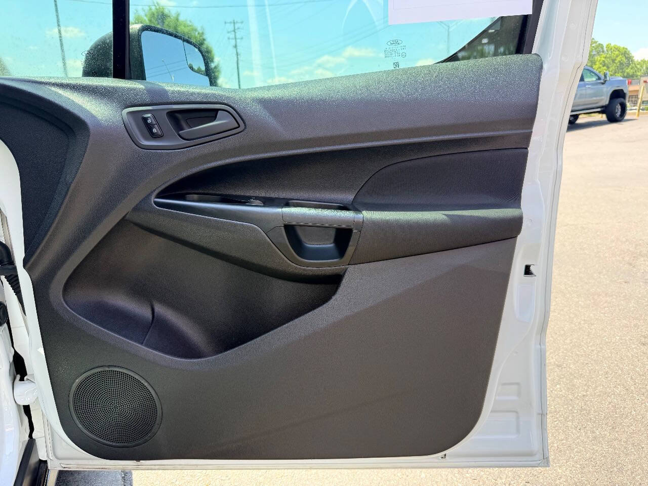 Used 2017 Ford Transit Connect XL FWD image 34