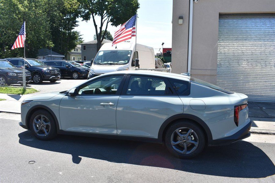 Used 2026 Kia K4 FWD image 5