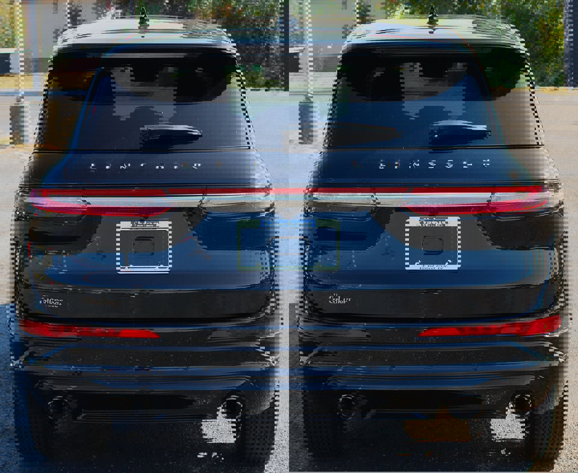 Used 2023 Lincoln Corsair Standard w/ Equipment Group 101A image 7