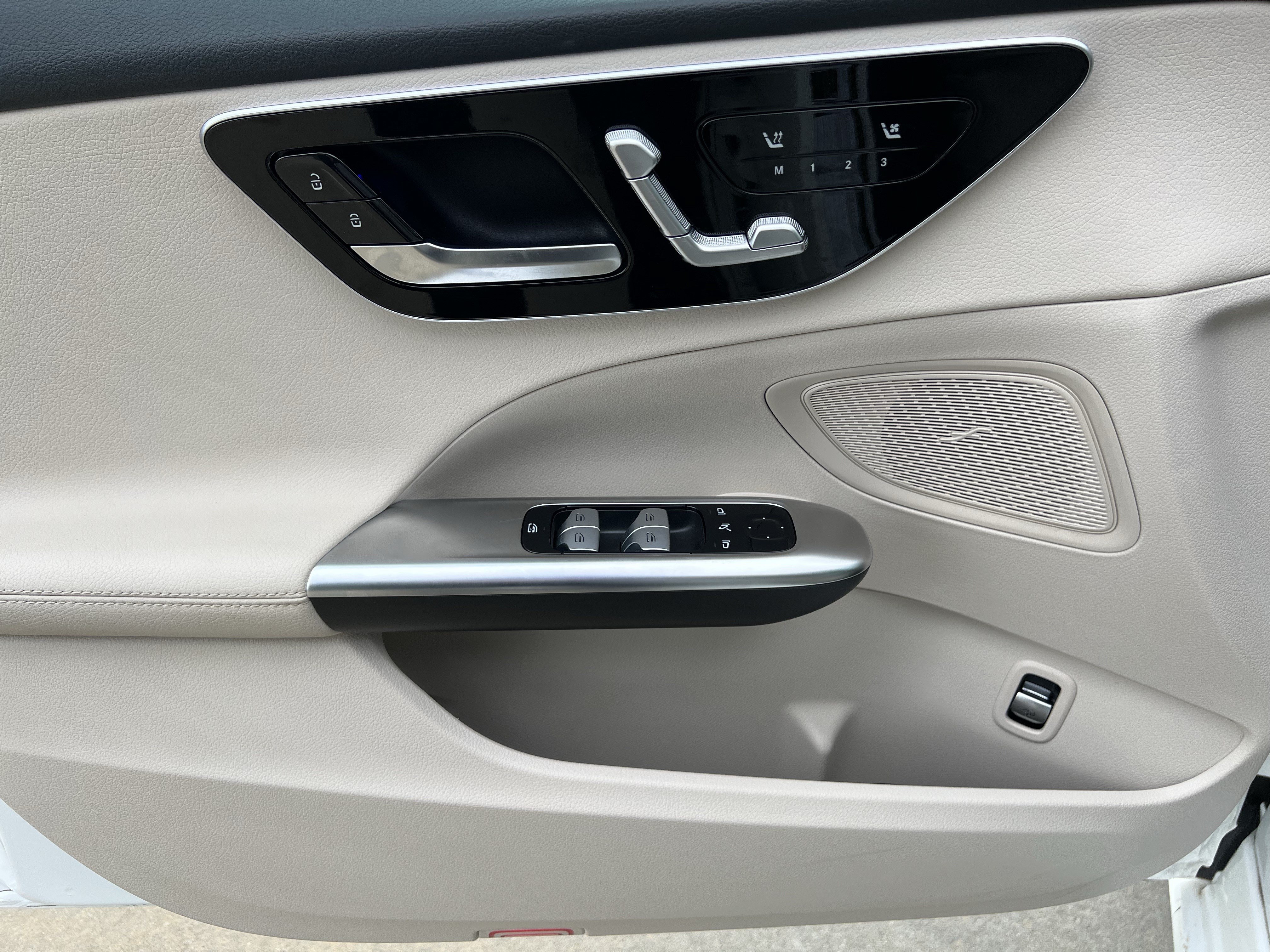 Certified 2024 Mercedes-Benz C 300 Sedan image 14