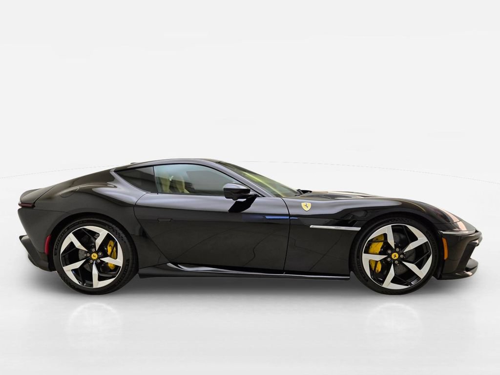 Used 2025 Ferrari 12Cilindri RWD image 6
