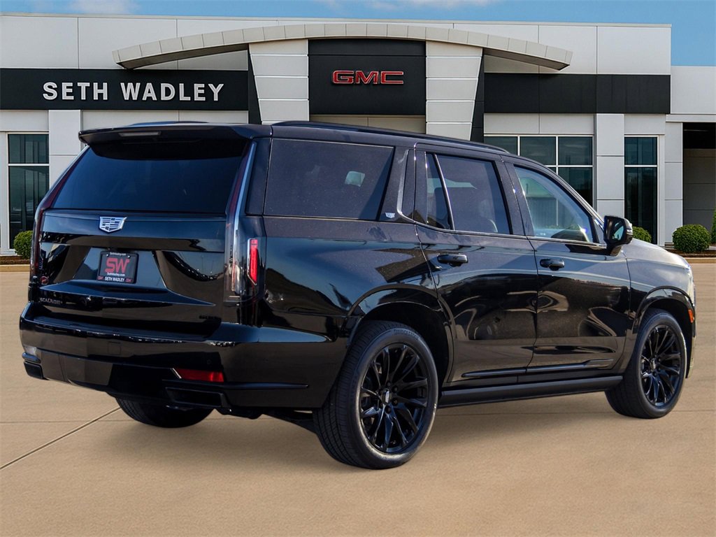 Used 2023 Cadillac Escalade Sport Platinum w/ LPO, ONYX Package image 7