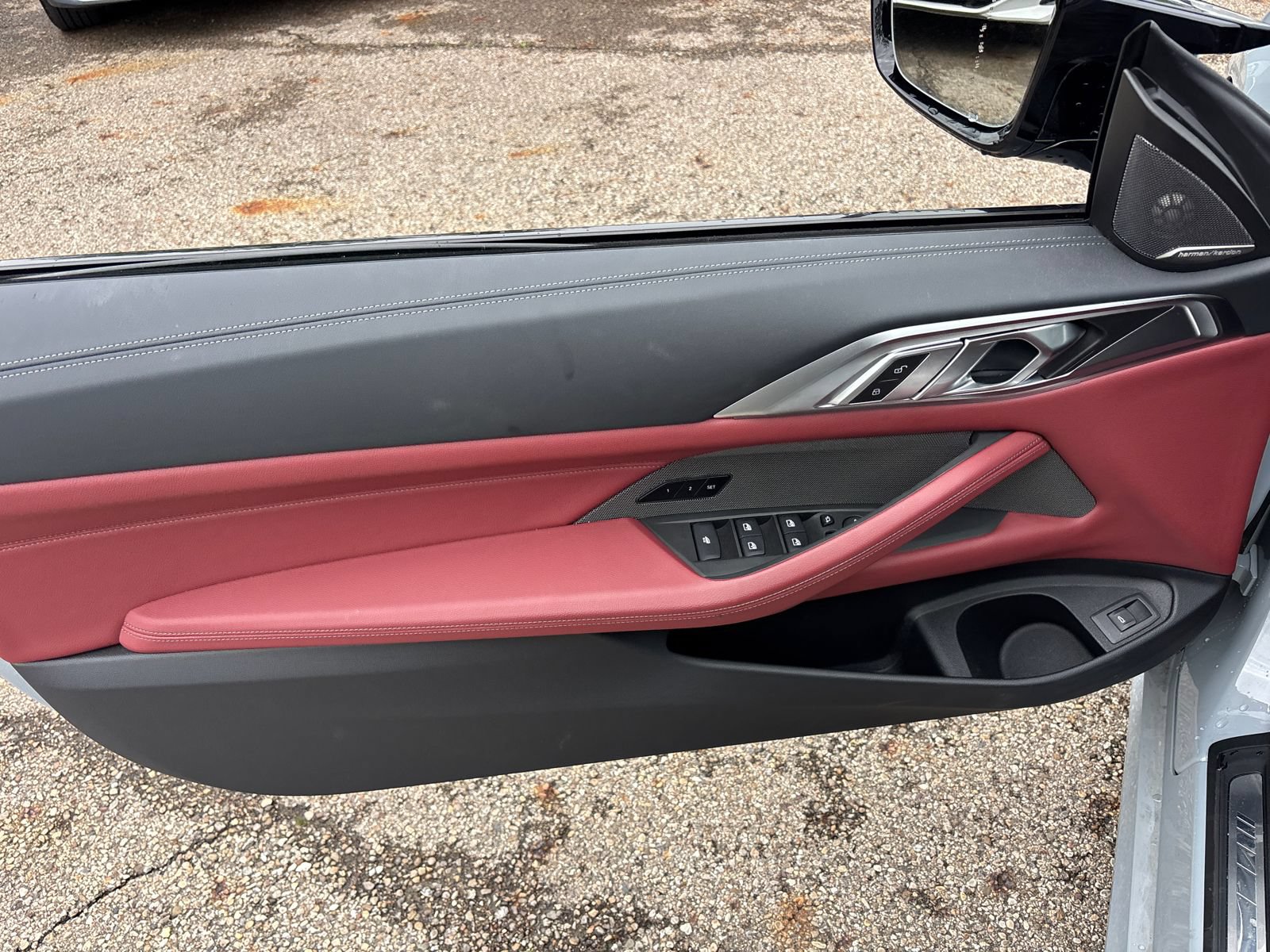 Used 2026 BMW M440i Convertible RWD image 11
