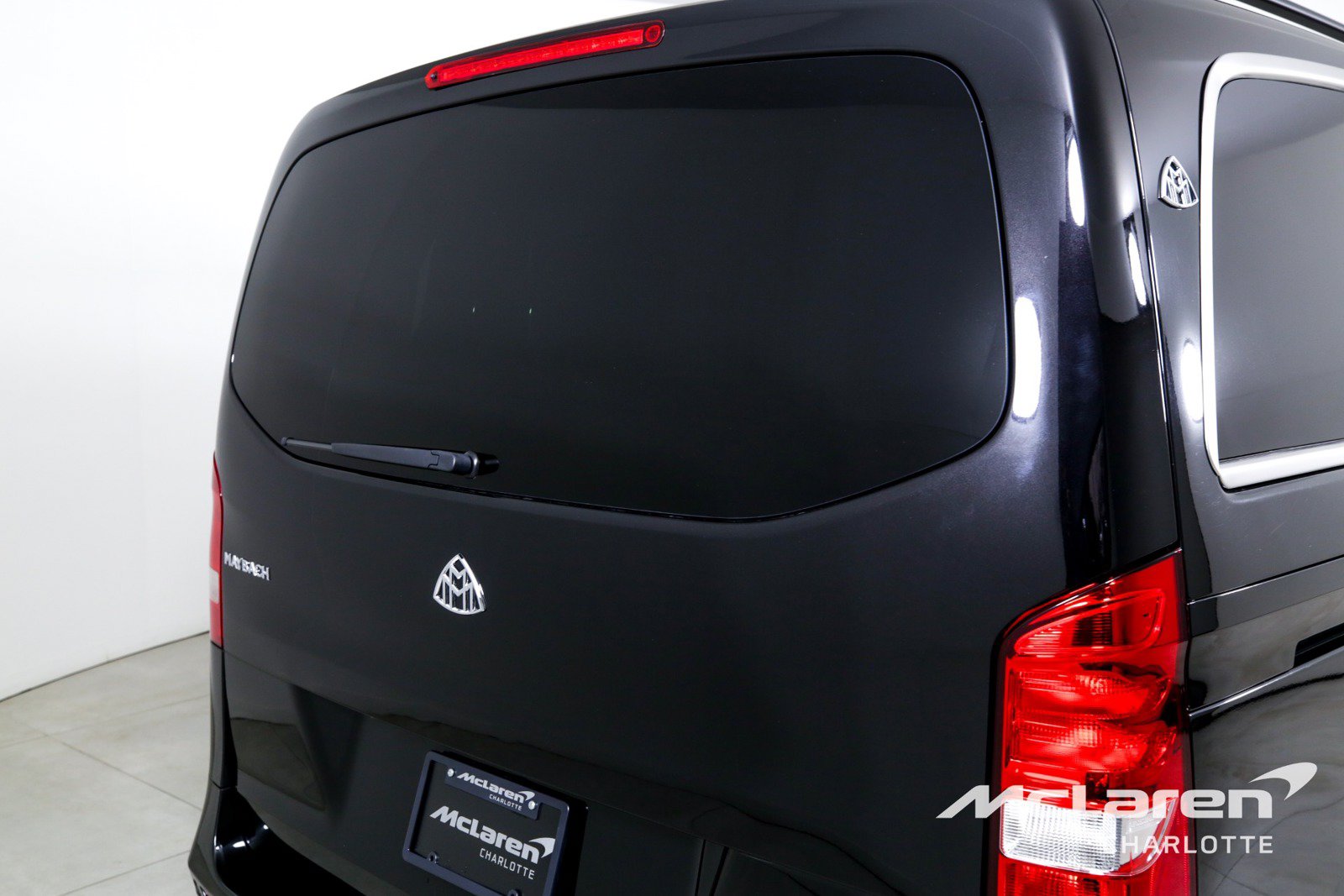 Used 2018 Mercedes-Benz Metris Passenger image 36