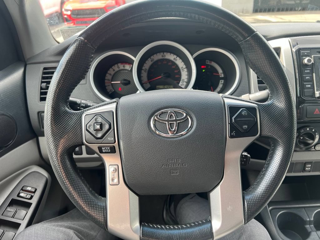 Used 2015 Toyota Tacoma 4x4 Double Cab w/ SR5 Package image 11