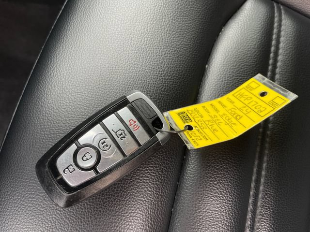 Used 2024 Ford Edge SEL w/ Convenience Package AWD/4WD image 21