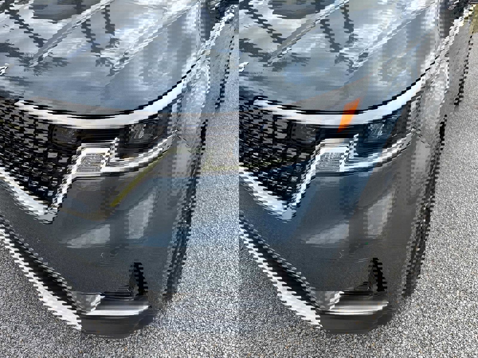 Used 2023 Kia Carnival SX image 9