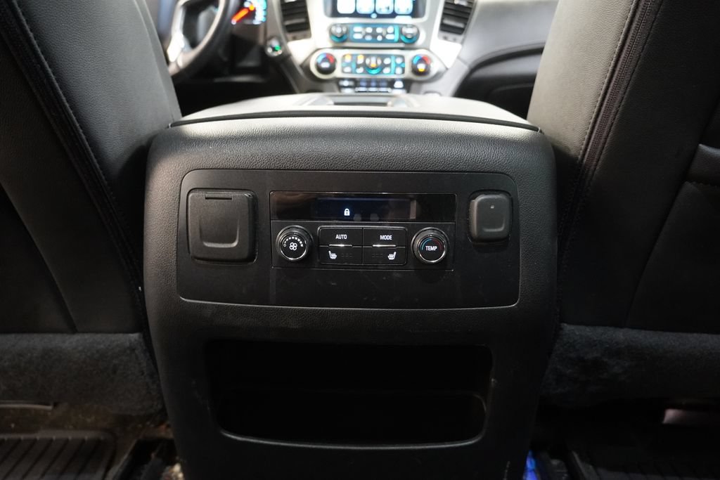 Used 2017 Chevrolet Tahoe LT w/ Luxury Package AWD/4WD image 34