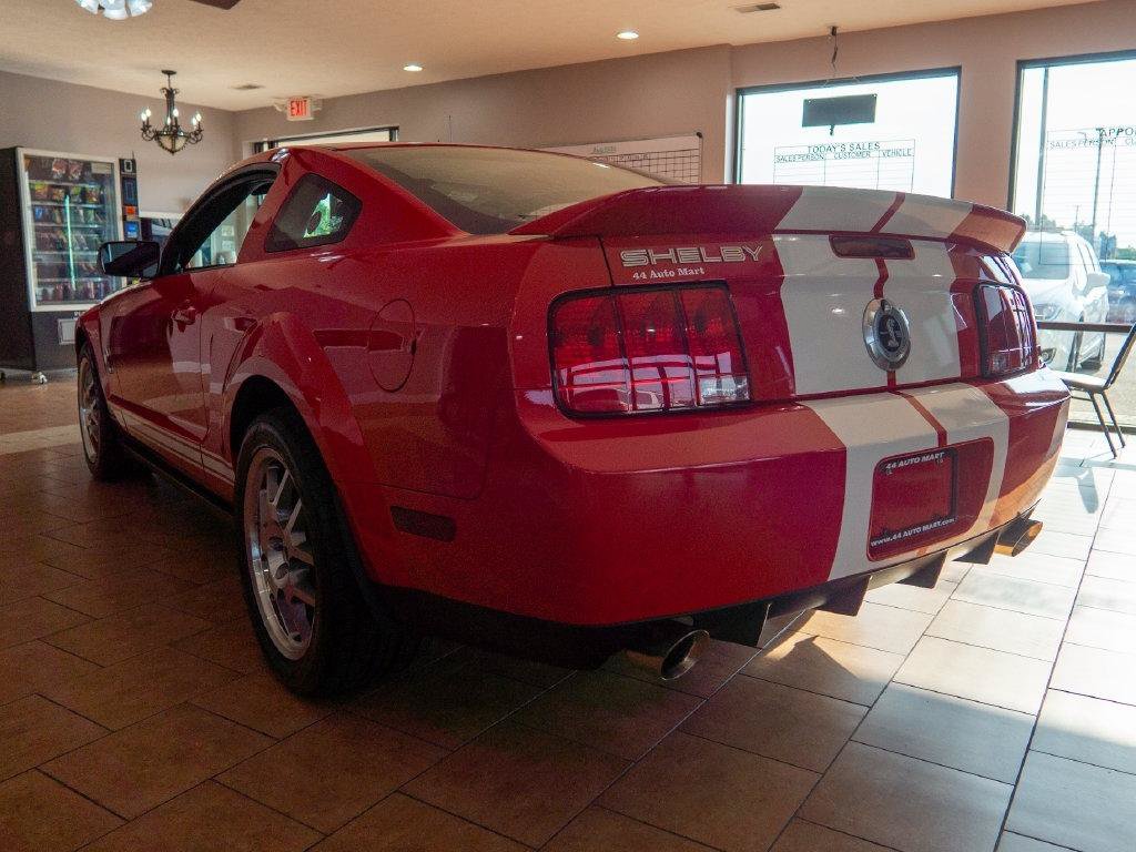 Used 2007 Ford Mustang Shelby GT500 RWD image 4