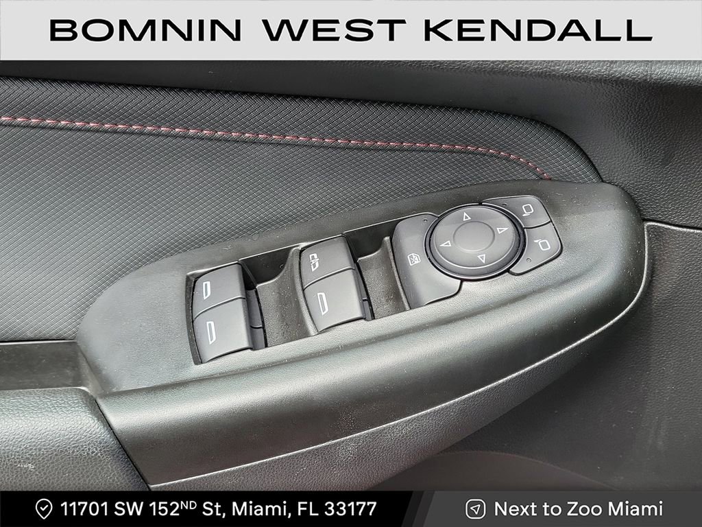 Used 2022 Chevrolet TrailBlazer RS image 29