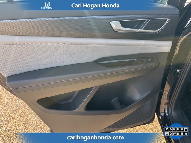 Used 2025 Volkswagen Atlas Peak Edition SE image 12