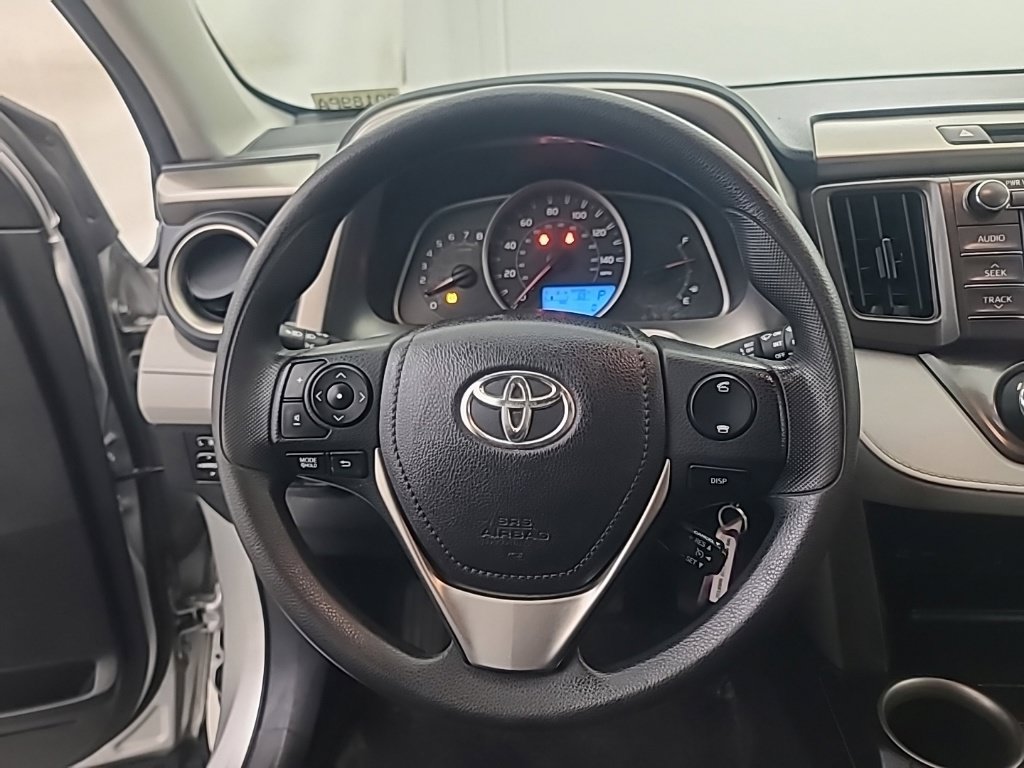 Used 2013 Toyota RAV4 LE w/ Preferred Accessory Pkg AWD/4WD image 31