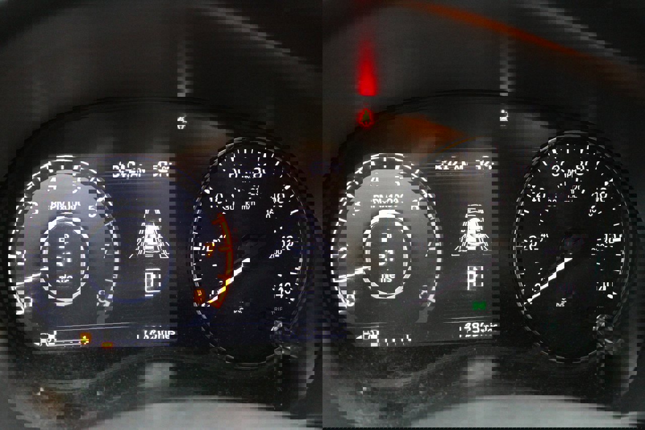 Used 2024 Nissan Kicks SV image 9