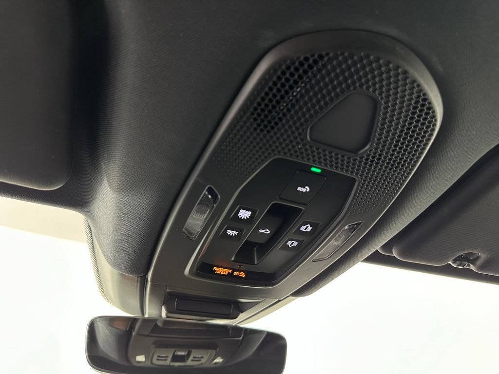 Certified 2024 Porsche Cayenne AWD/4WD image 29