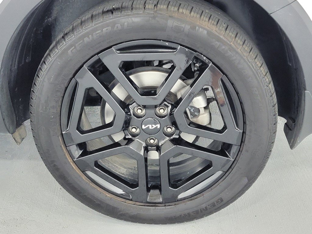 Used 2023 Kia Telluride EX X-Line AWD/4WD image 11