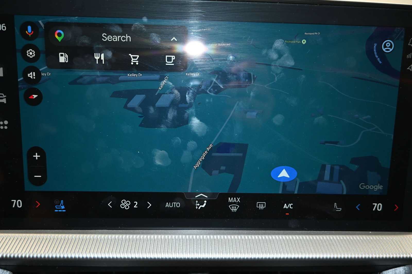 Certified 2025 Ford Explorer Platinum RWD image 15