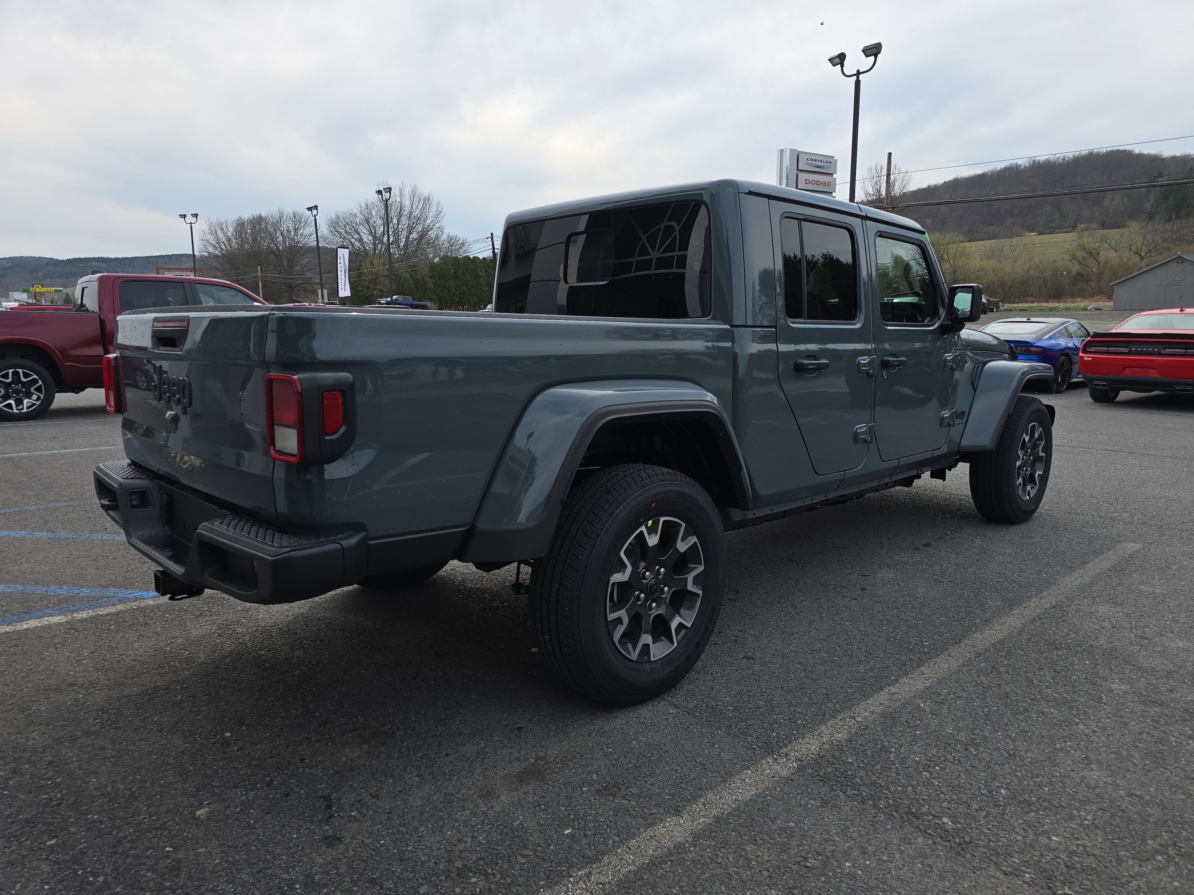 New 2025 Jeep Gladiator Sport w/ Premium Package image 3