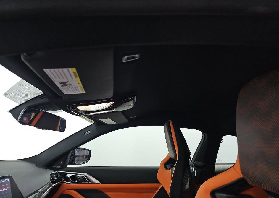 Used 2021 BMW M4 Coupe w/ M Carbon Exterior Package RWD image 16