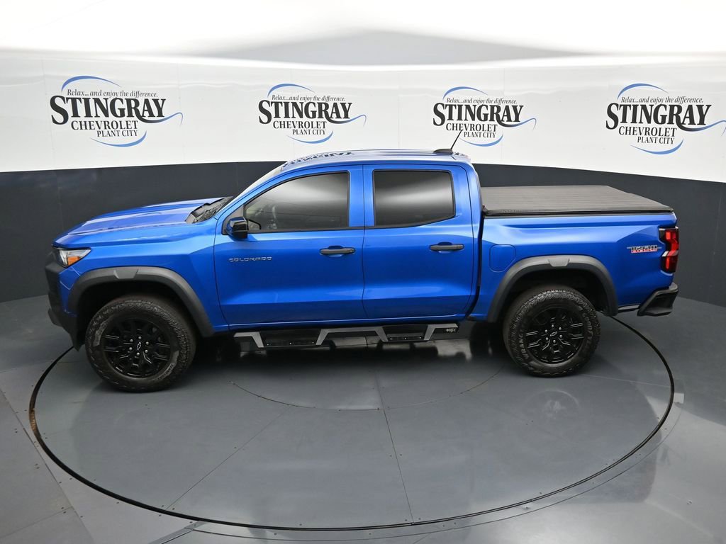 Used 2023 Chevrolet Colorado Trail Boss w/ Technology Package image 12