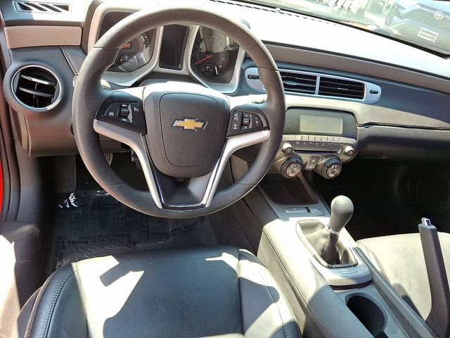 Used 2014 Chevrolet Camaro LS RWD image 10