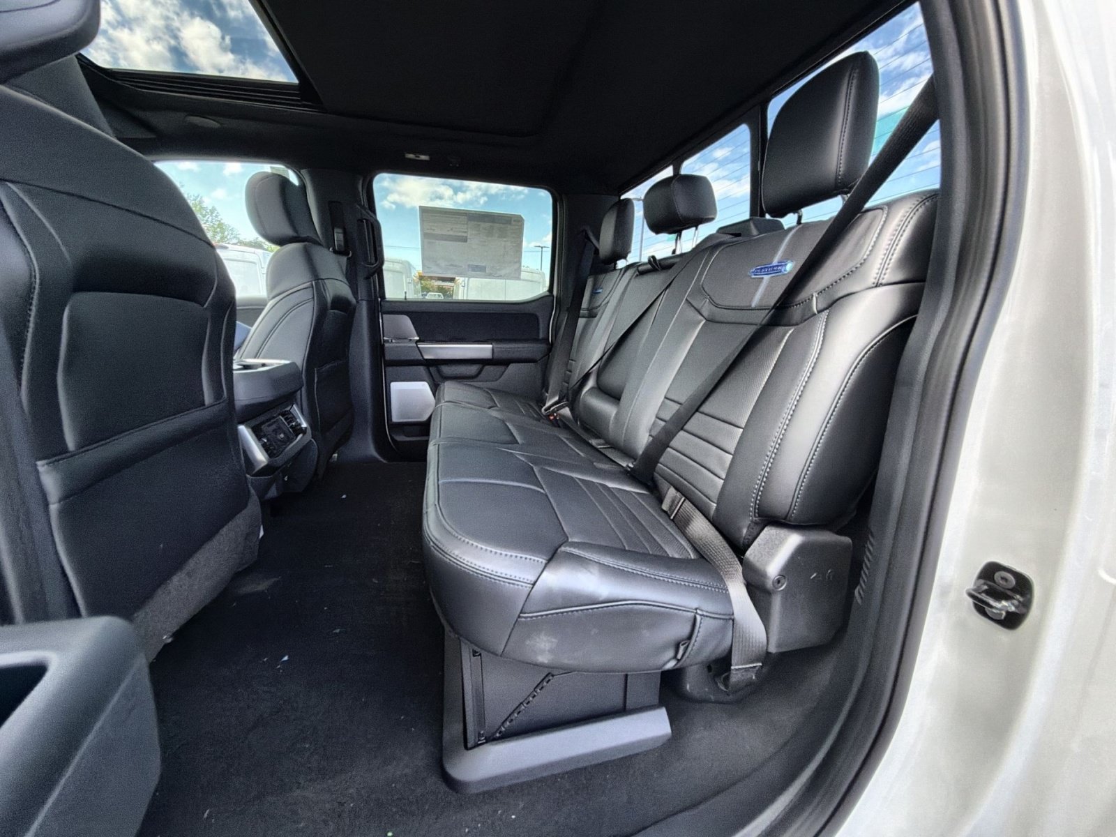 New 2026 Ford F250 Platinum AWD/4WD image 30