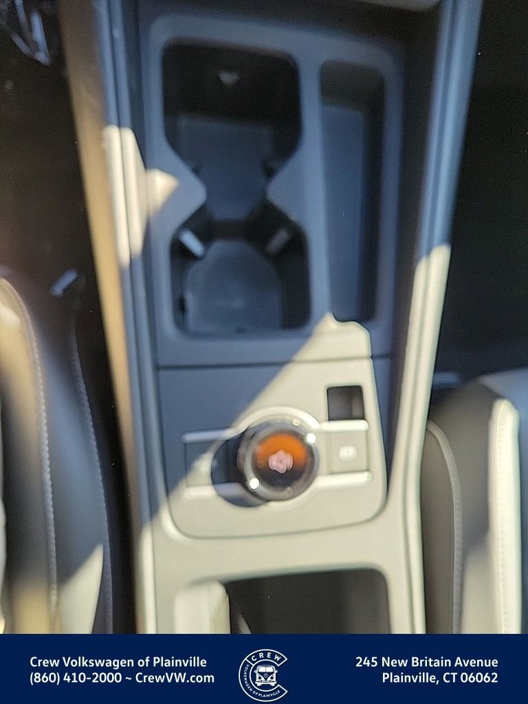 New 2026 Volkswagen Tiguan SE image 10