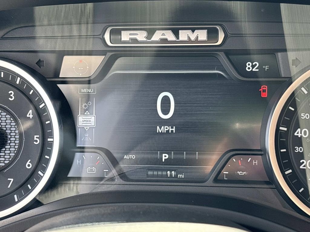 New 2026 RAM 1500 4x4 Crew Cab image 22