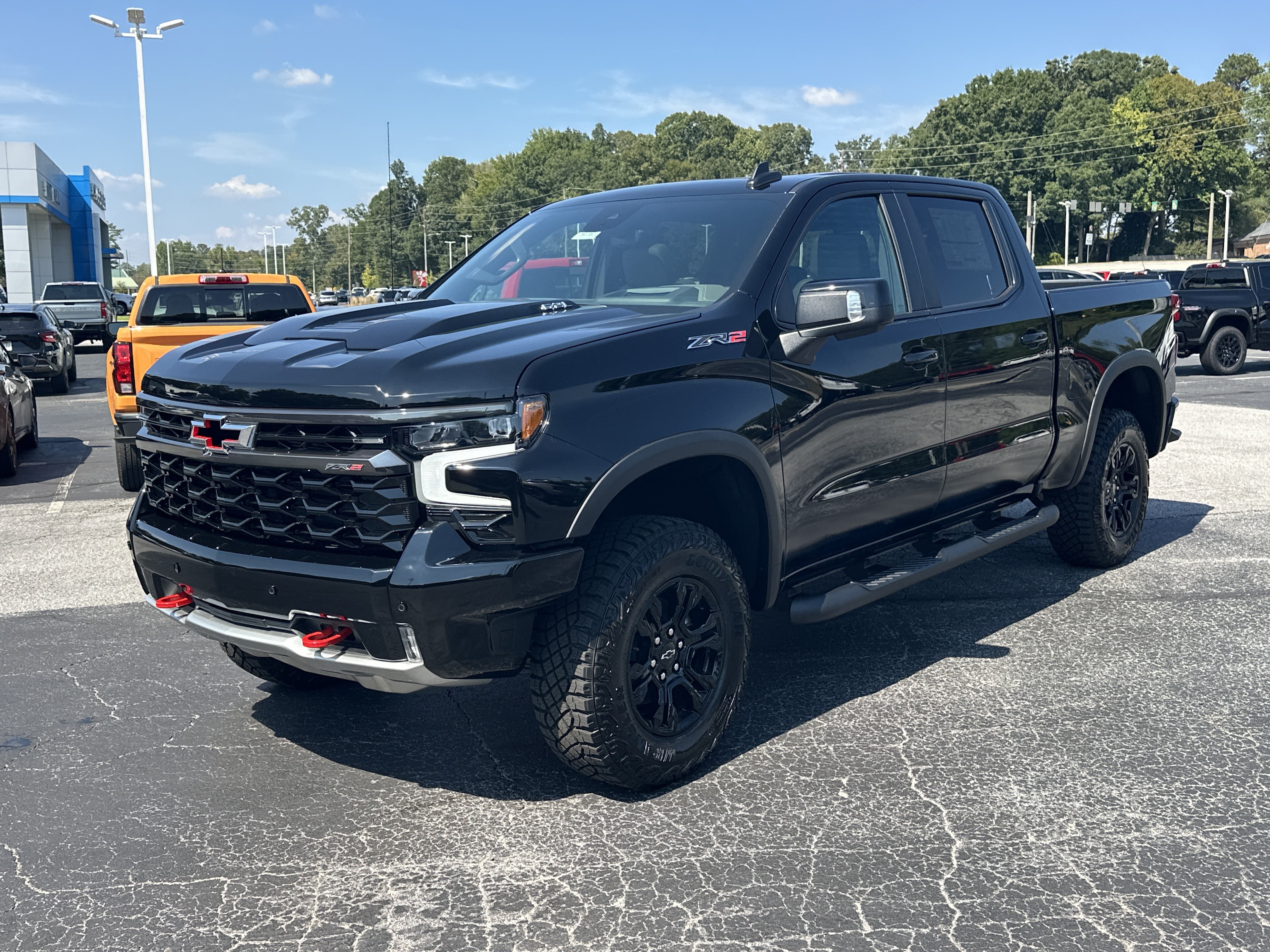 New 2026 Chevrolet Silverado 1500 ZR2 AWD/4WD image 5