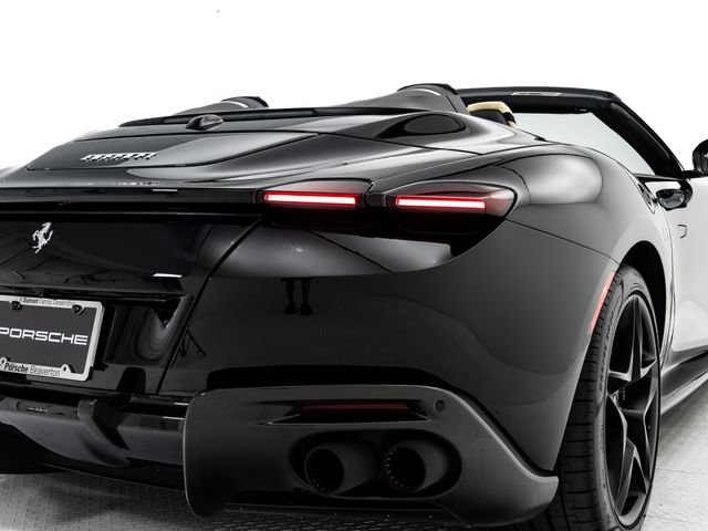 Used 2026 Ferrari Roma Spider RWD image 47