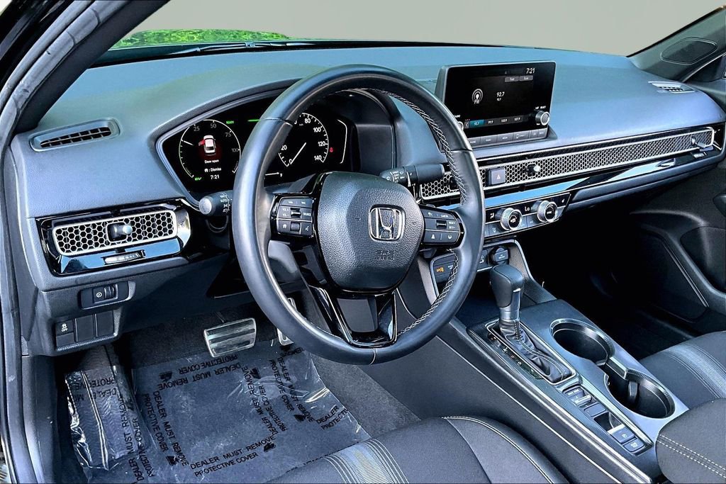 Used 2025 Honda Civic Sport image 14