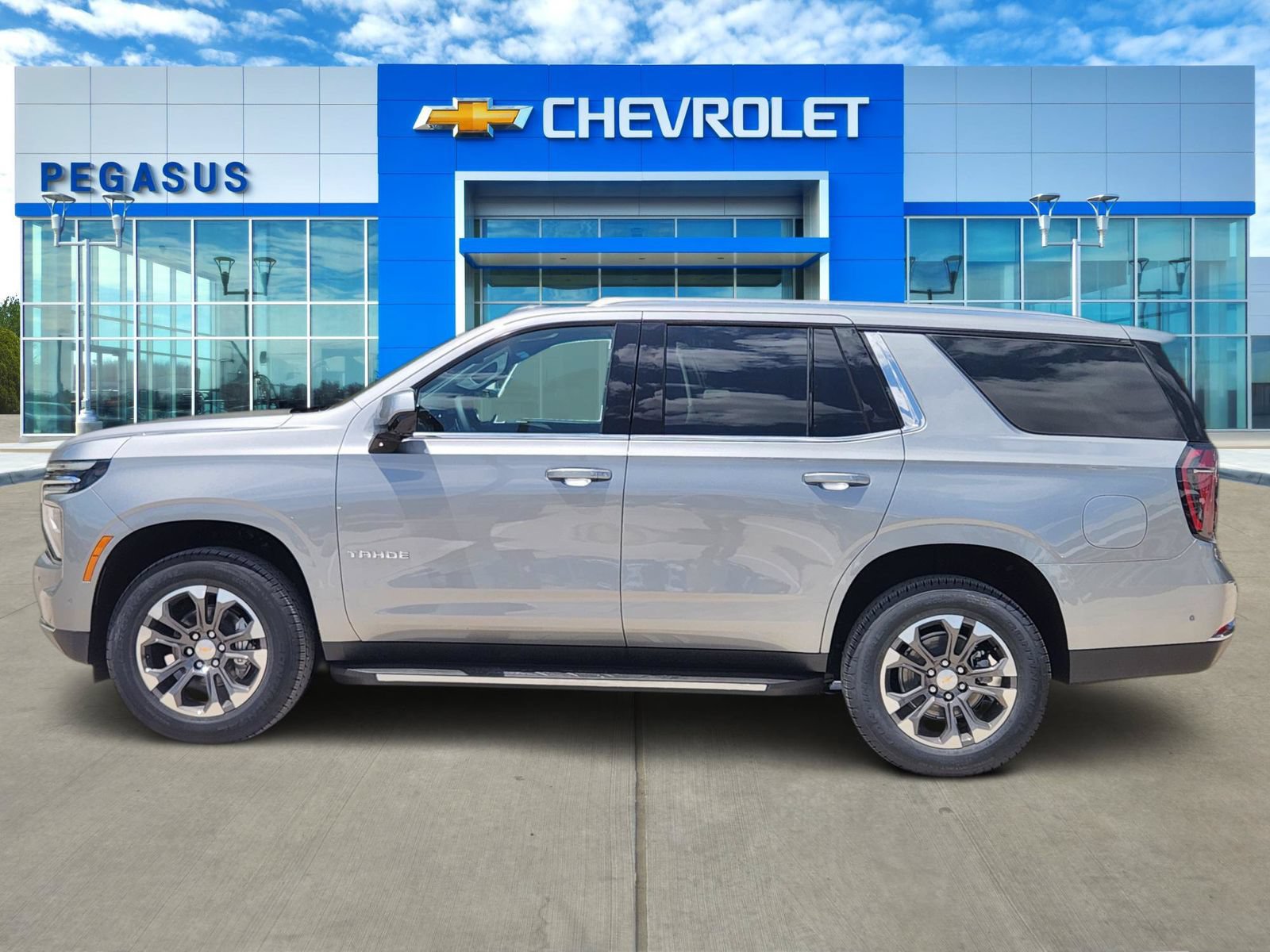 New 2026 Chevrolet Tahoe LS RWD image 3