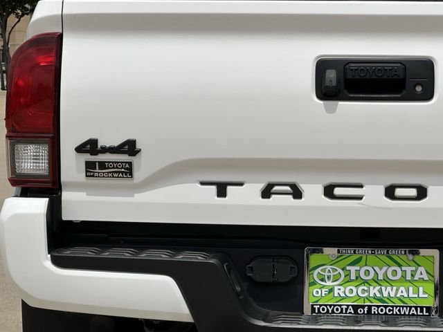 Used 2023 Toyota Tacoma SR5 w/ Technology Package AWD/4WD image 5