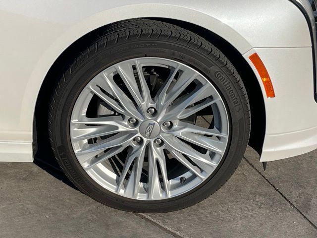 Used 2025 Cadillac CT4 Premium Luxury RWD image 6