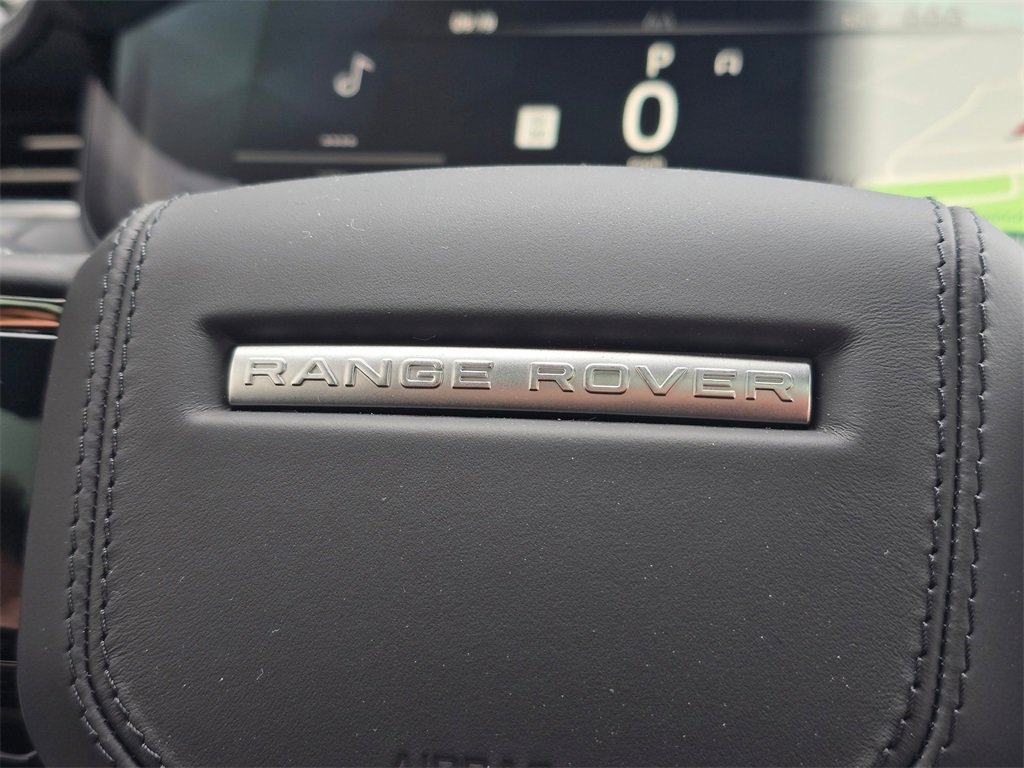 New 2025 Land Rover Range Rover Sport Dynamic SE image 21