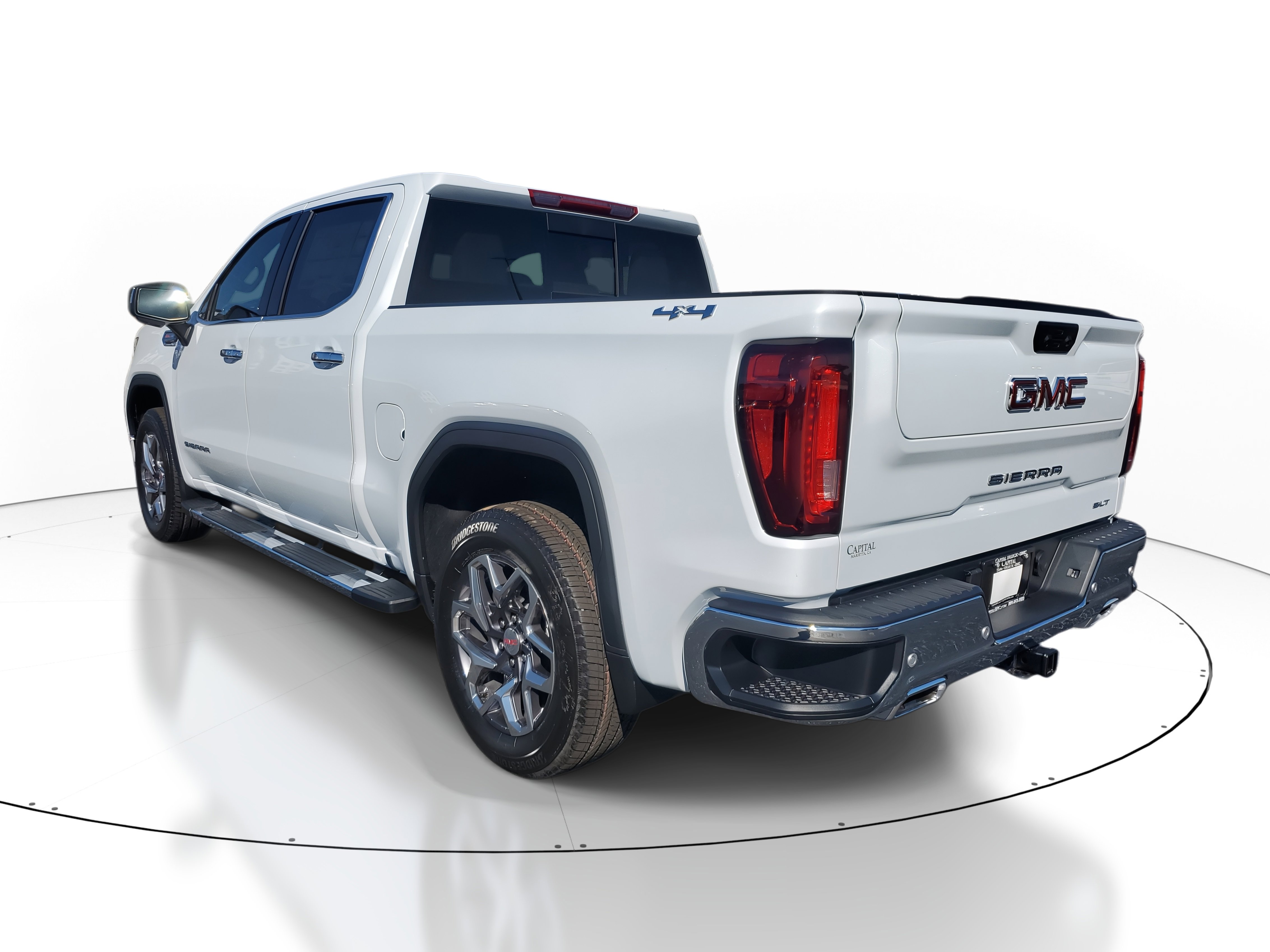 New 2026 GMC Sierra 1500 SLT image 4