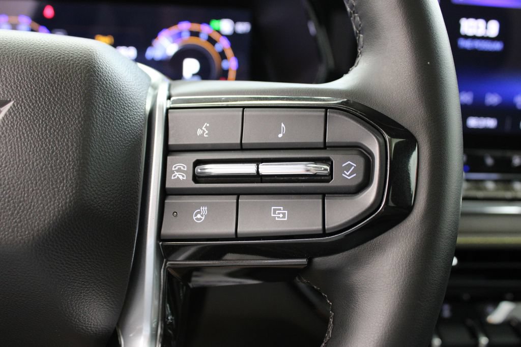 Used 2025 Chevrolet Colorado ZR2 w/ Technology Package AWD/4WD image 28