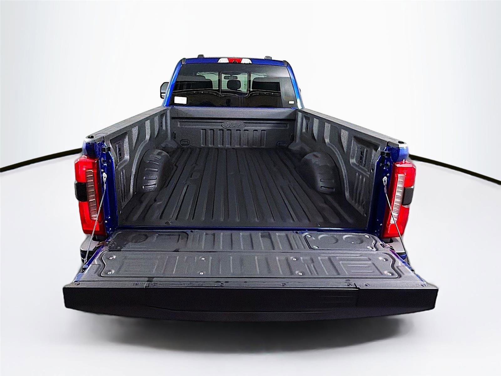 New 2026 Ford F250 XLT w/ XLT Premium Package image 36