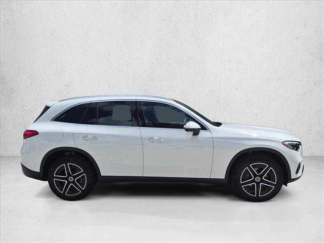 Certified 2026 Mercedes-Benz GLC 300 image 4