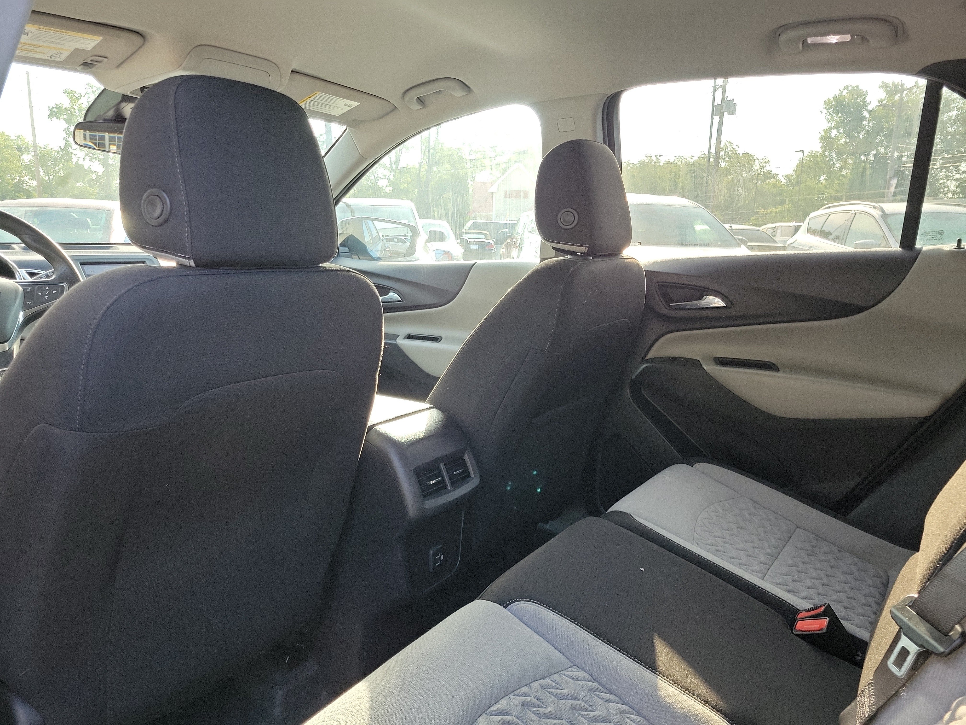 Used 2024 Chevrolet Equinox LS w/ LS Convenience Package AWD/4WD image 14