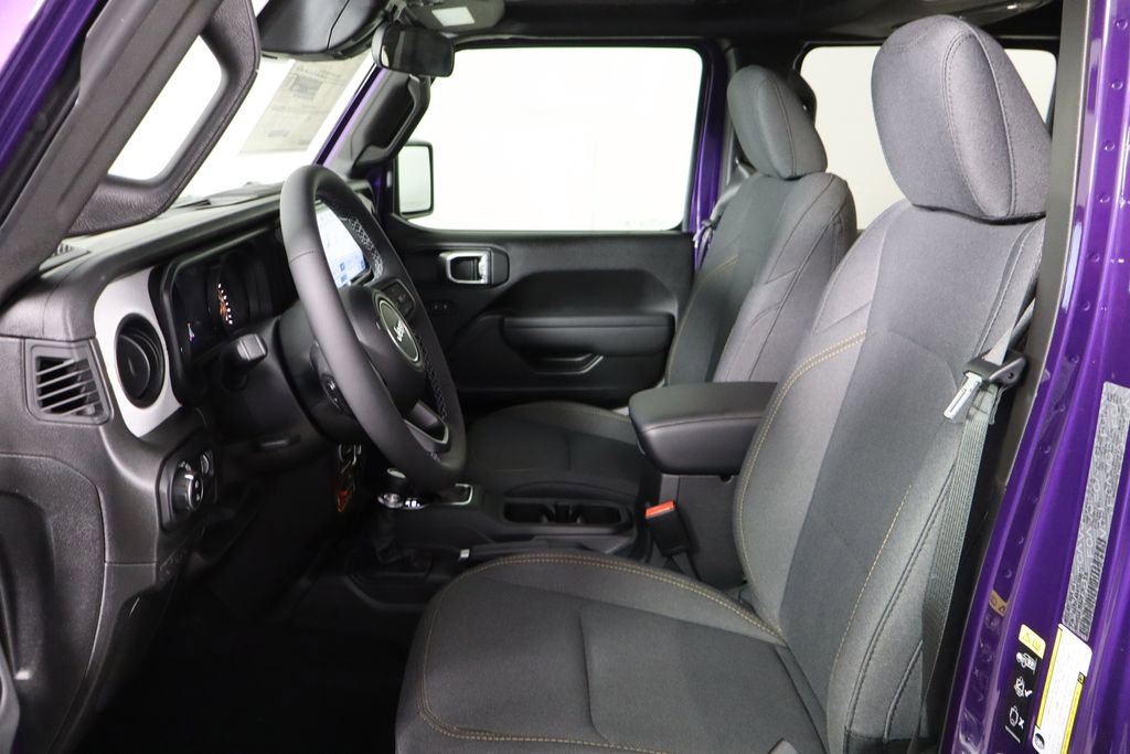 New 2026 Jeep Gladiator Willys AWD/4WD image 15