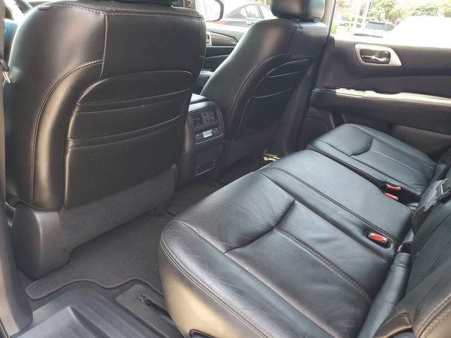 Used 2013 Nissan Pathfinder SL w/ Cargo Pkg FWD image 35