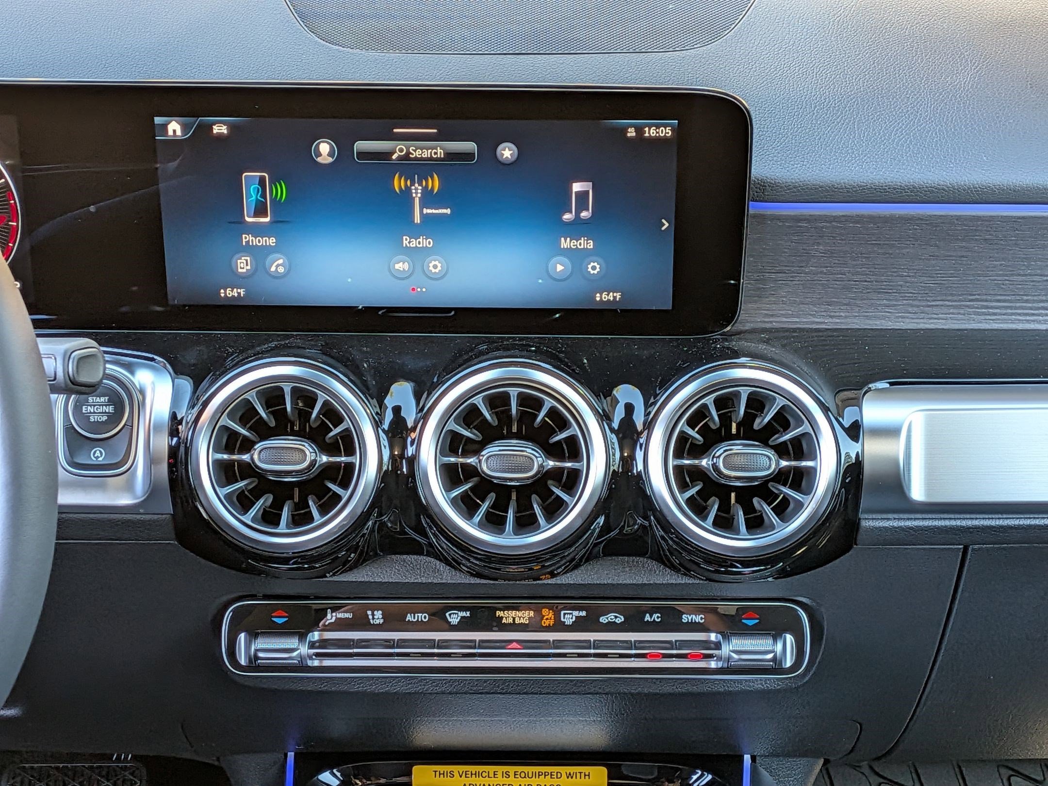 New 2026 Mercedes-Benz GLB 250 image 31