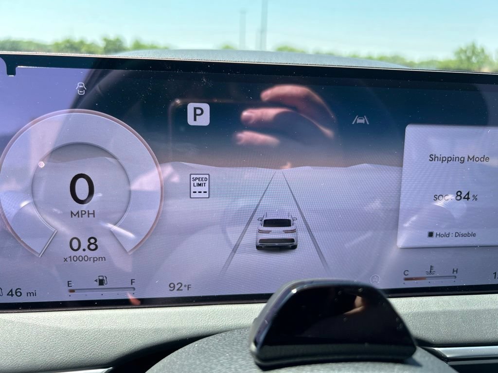 New 2027 Genesis GV70 2.5T Select AWD/4WD image 17