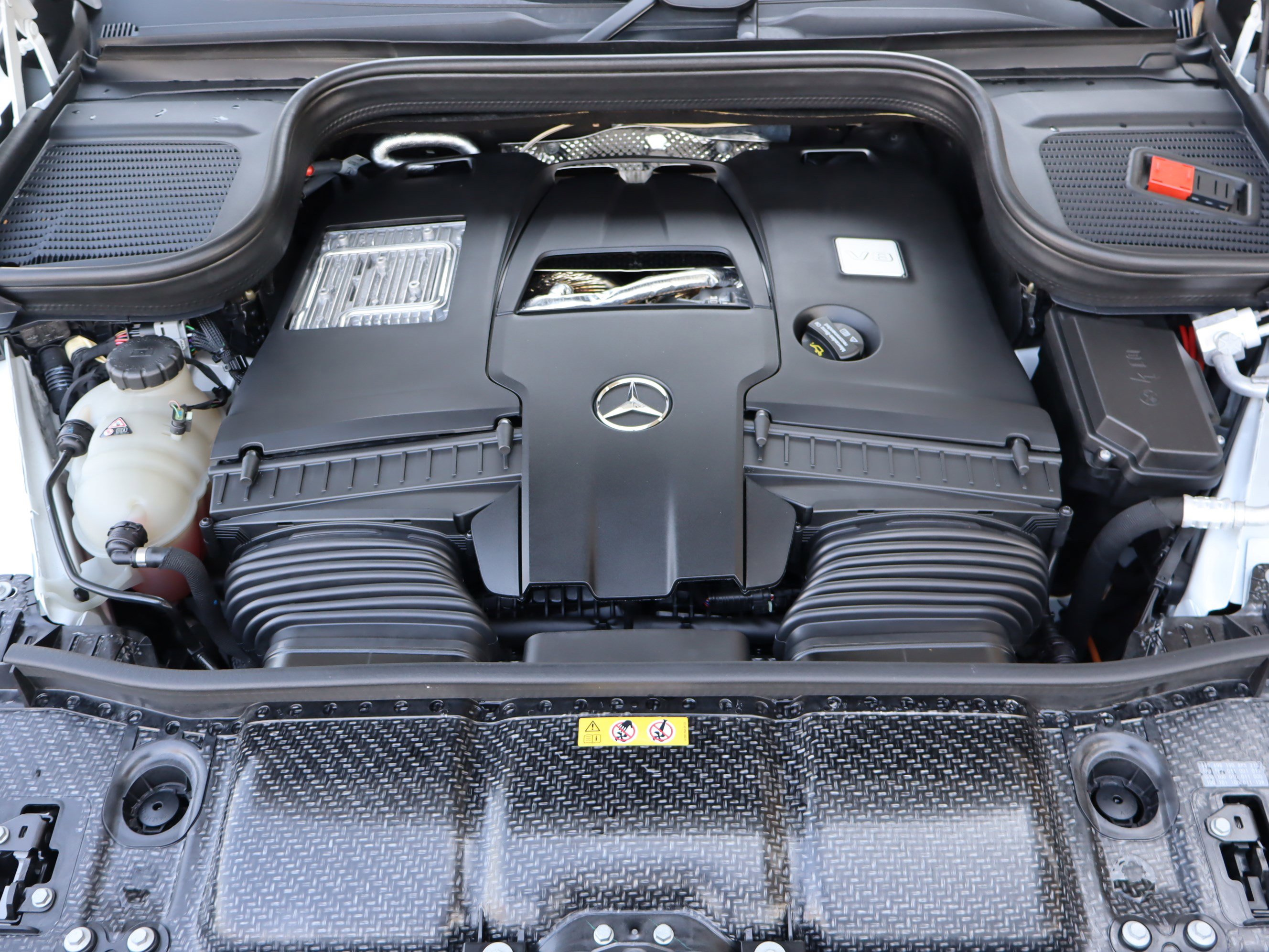 Used 2024 Mercedes-Benz GLS 580 4MATIC image 46