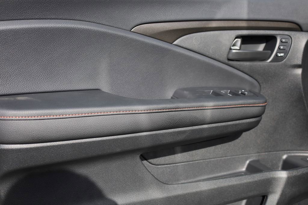 New 2025 Honda Ridgeline TrailSport+ image 10