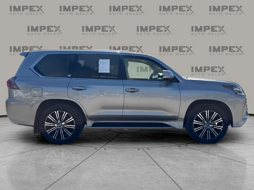 Used 2019 Lexus LX 570 4WD w/ Luxury Package image 6